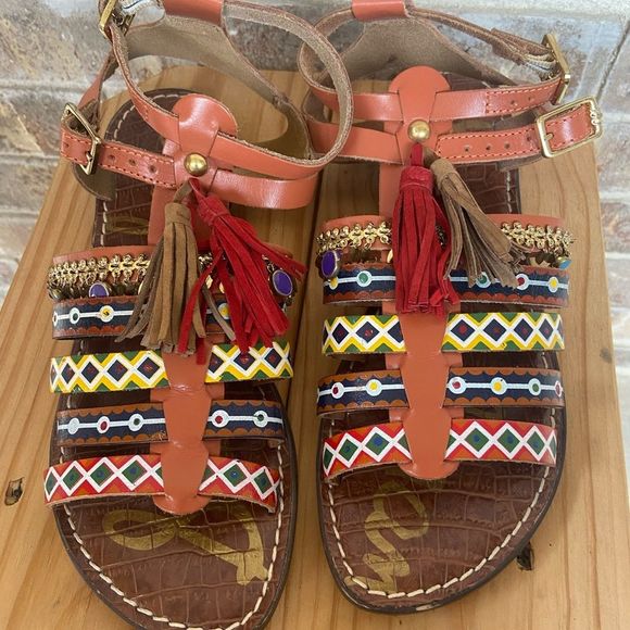 New Sam Edelman Linny Gladiator Sandals bohemian tassel painted jewel … - Picture 1 of 11